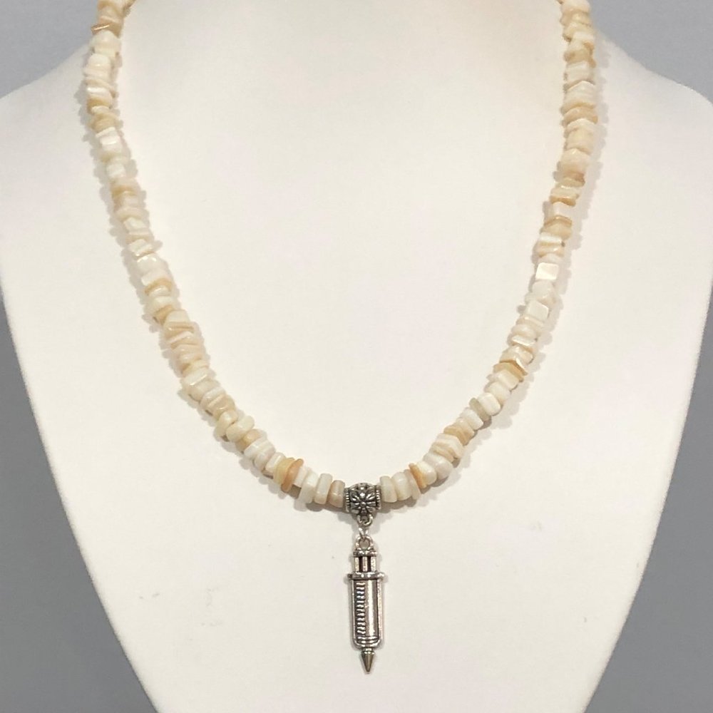 NEW Mother of Pearl necklace